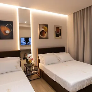 Bee Vlorë